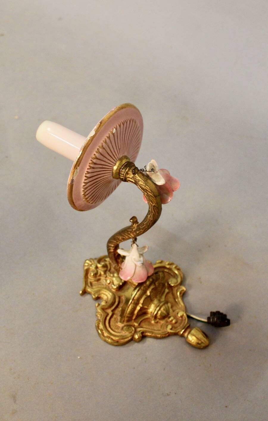 Small Italian Bronze Chandelier with Porcelain Flowers and its 2 Wall Sconces