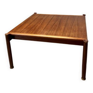 Table basse en teck scandinave