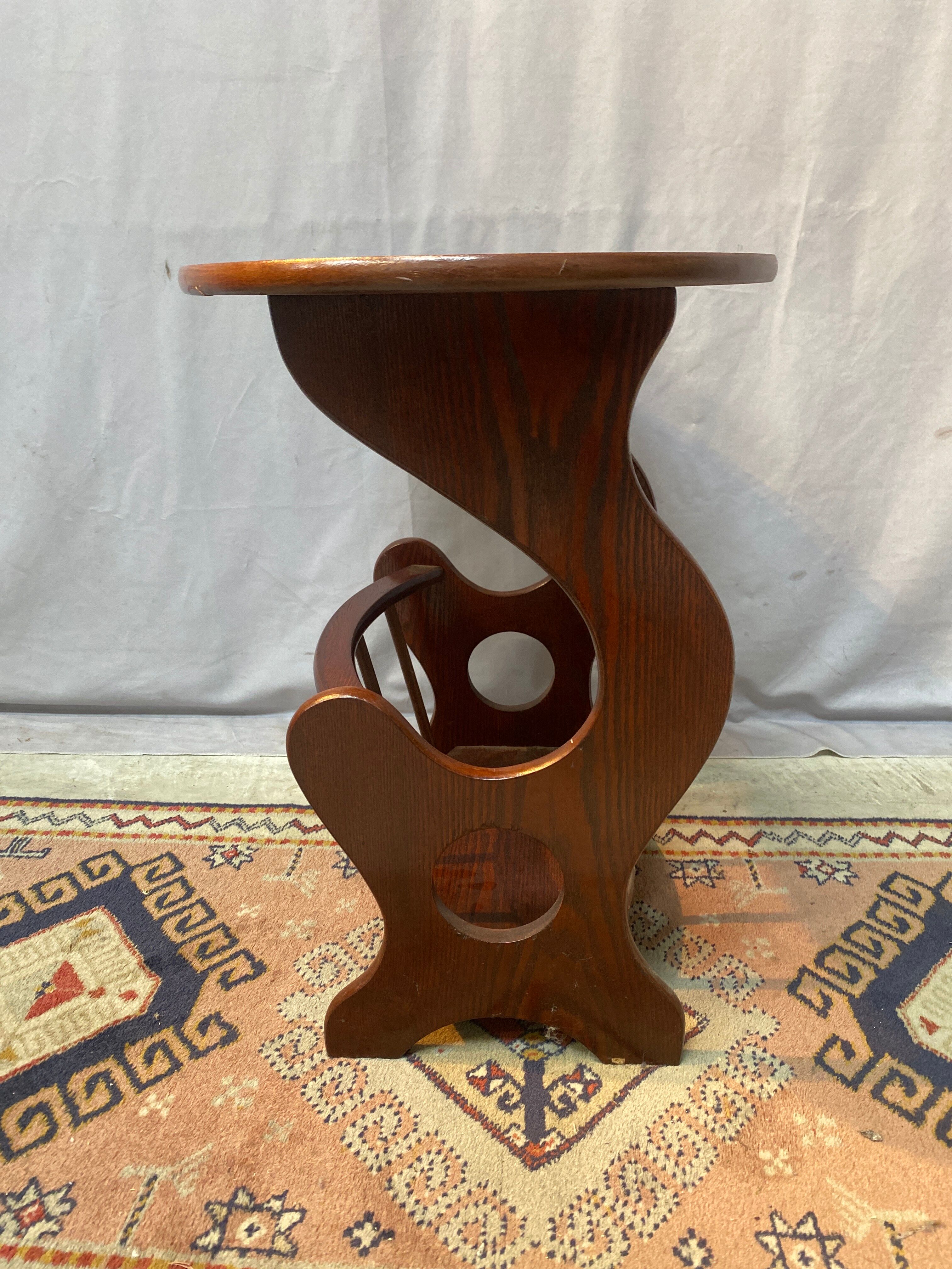 Wooden magazine rack