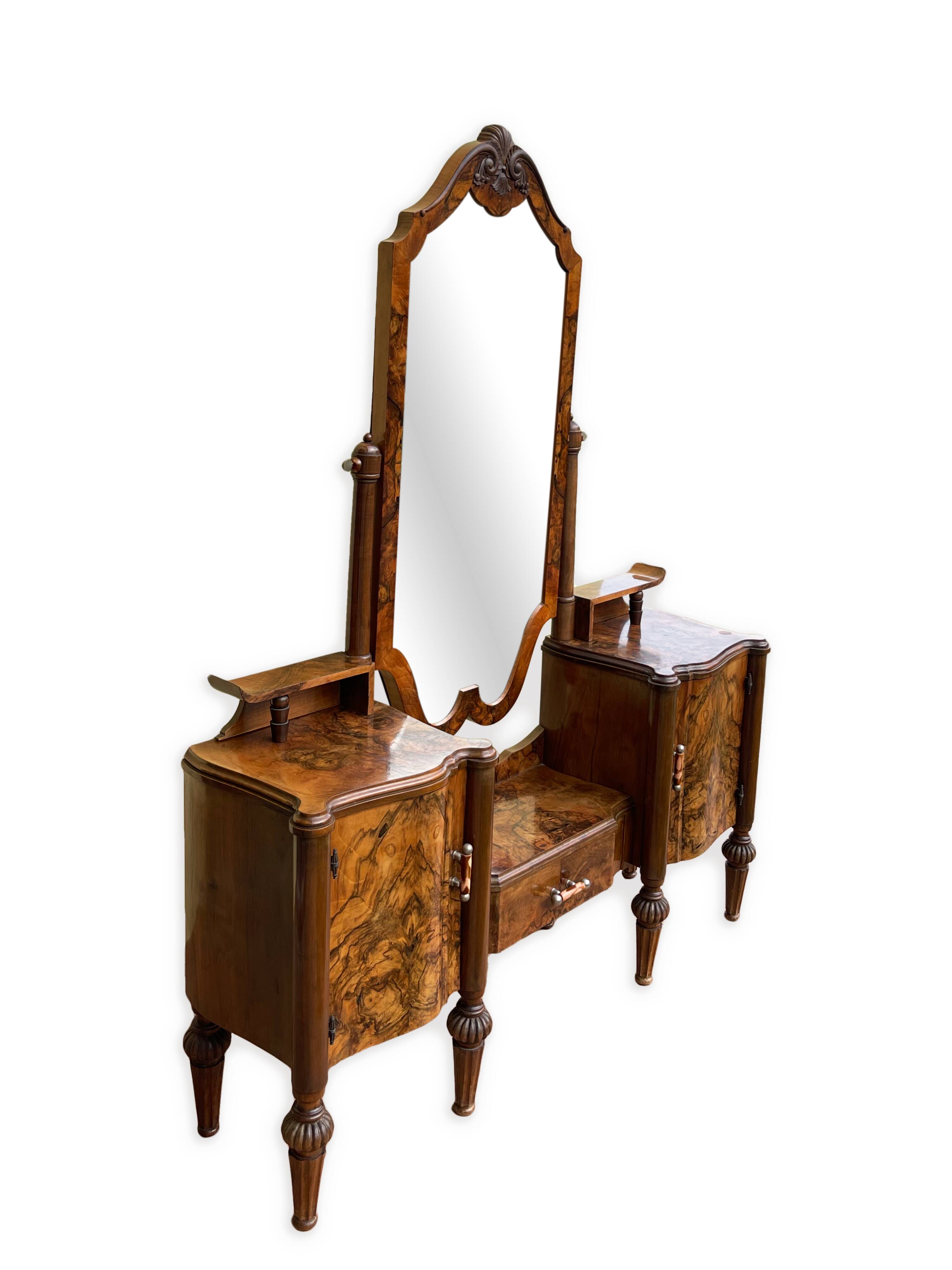 Pétinuse Art Déco Italienne Années 1910