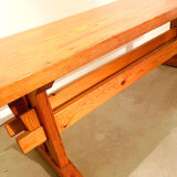 Pine bench