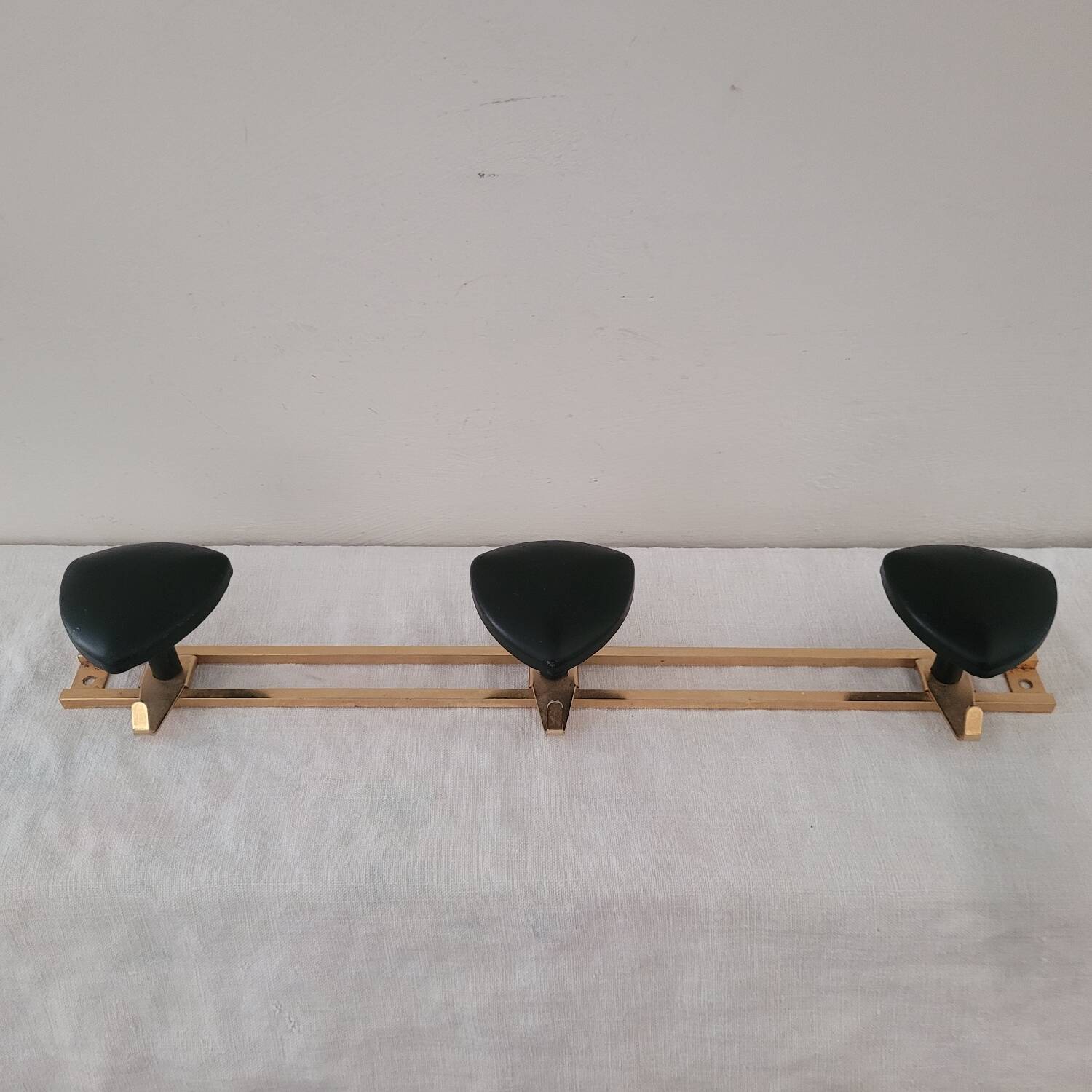 Vintage Style Atomic Design Coat Rack 3 Hooks – Circa 1955
