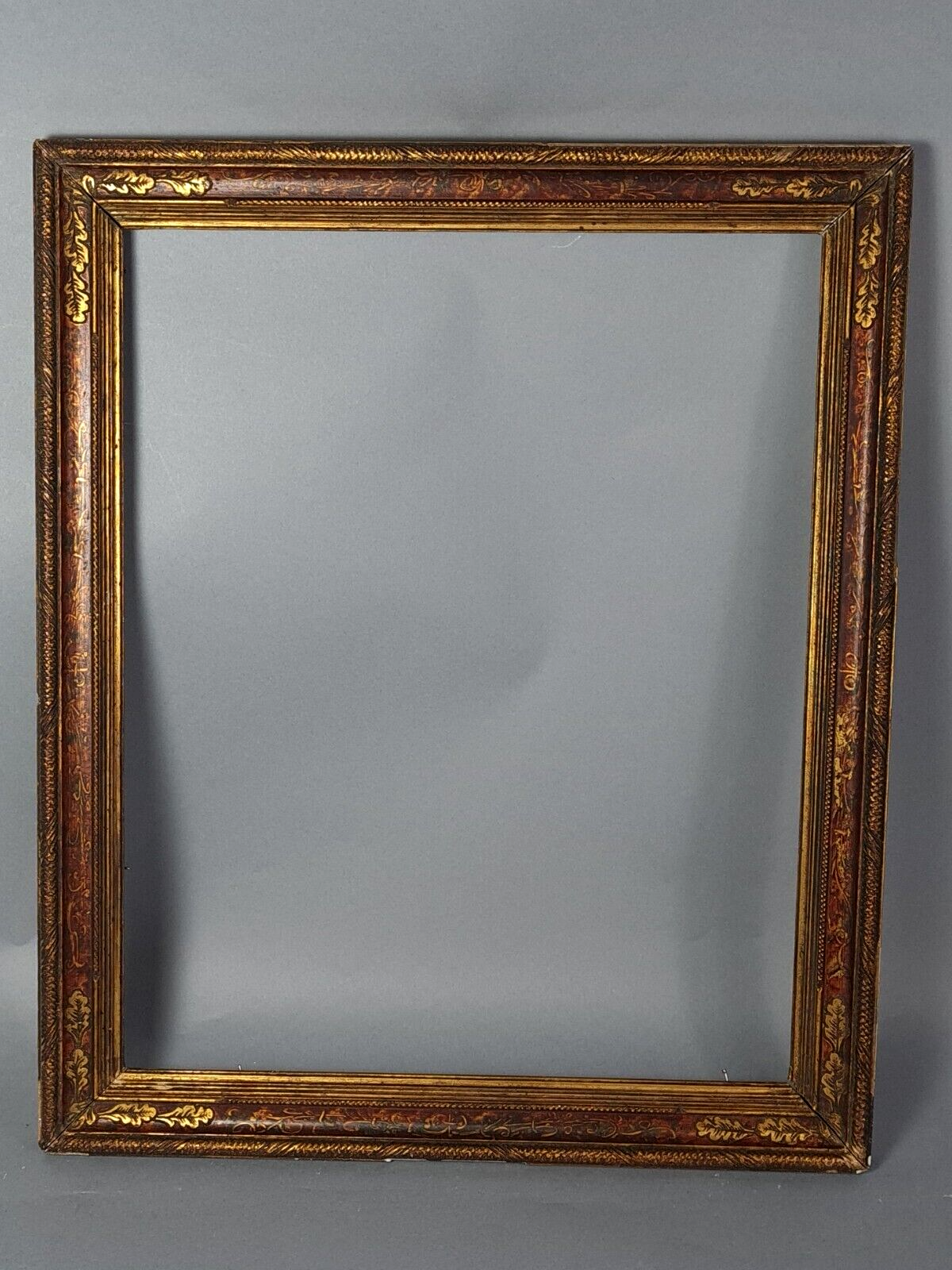Old Italian frame gilded polychrome wood 47x39 cm, foliage 41x33 cm SB