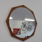 Octagonal Scandinavian mirror 43 cm