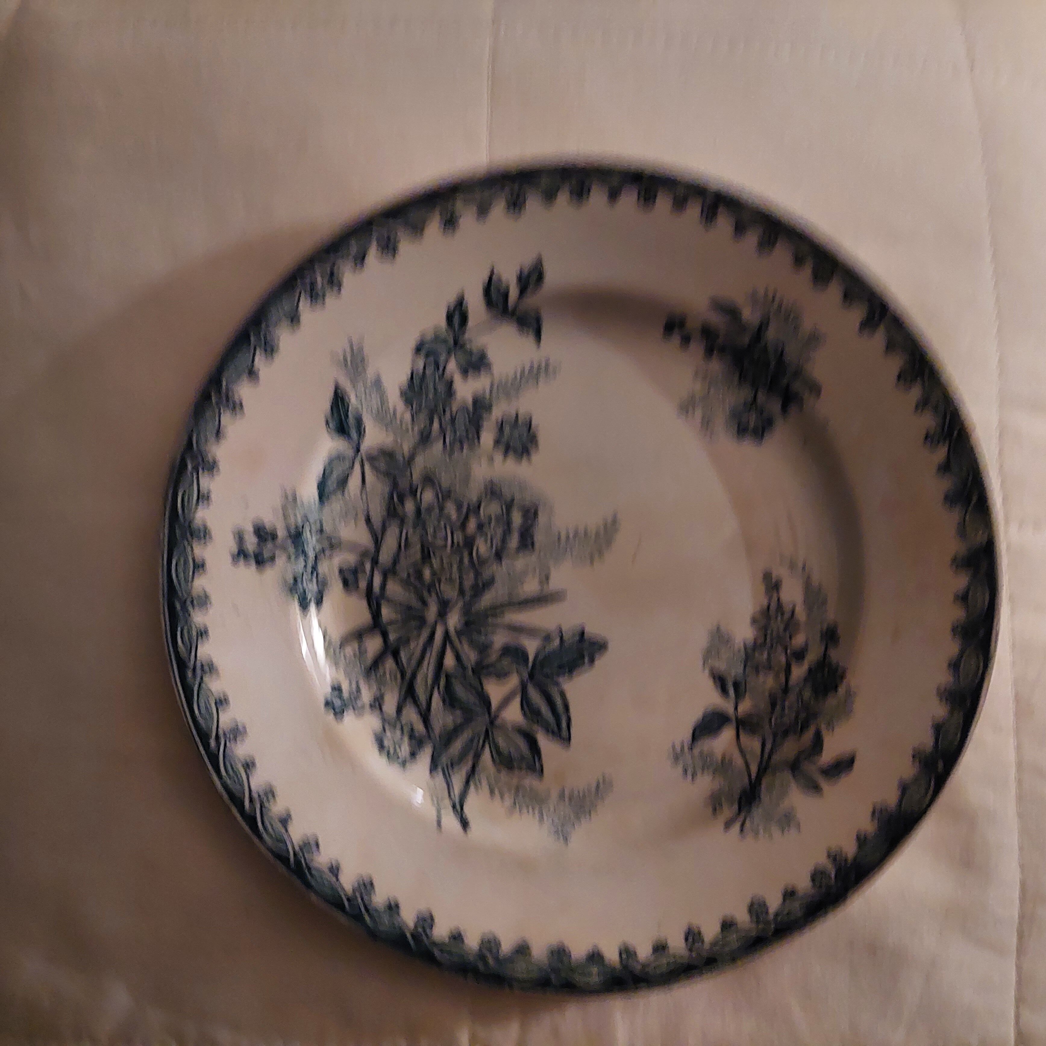 Set of 3 iron earth plates