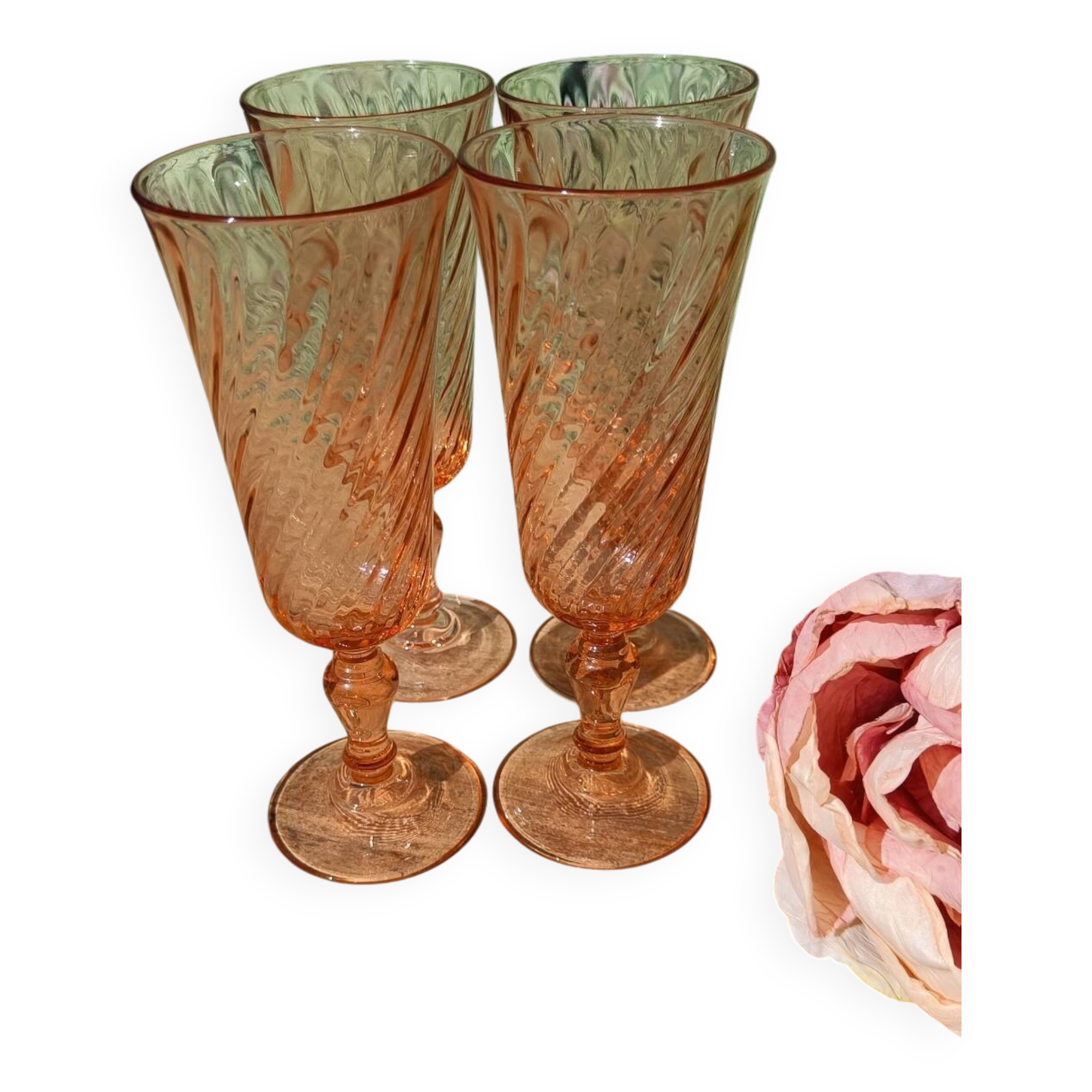 Rosaline champagne flute