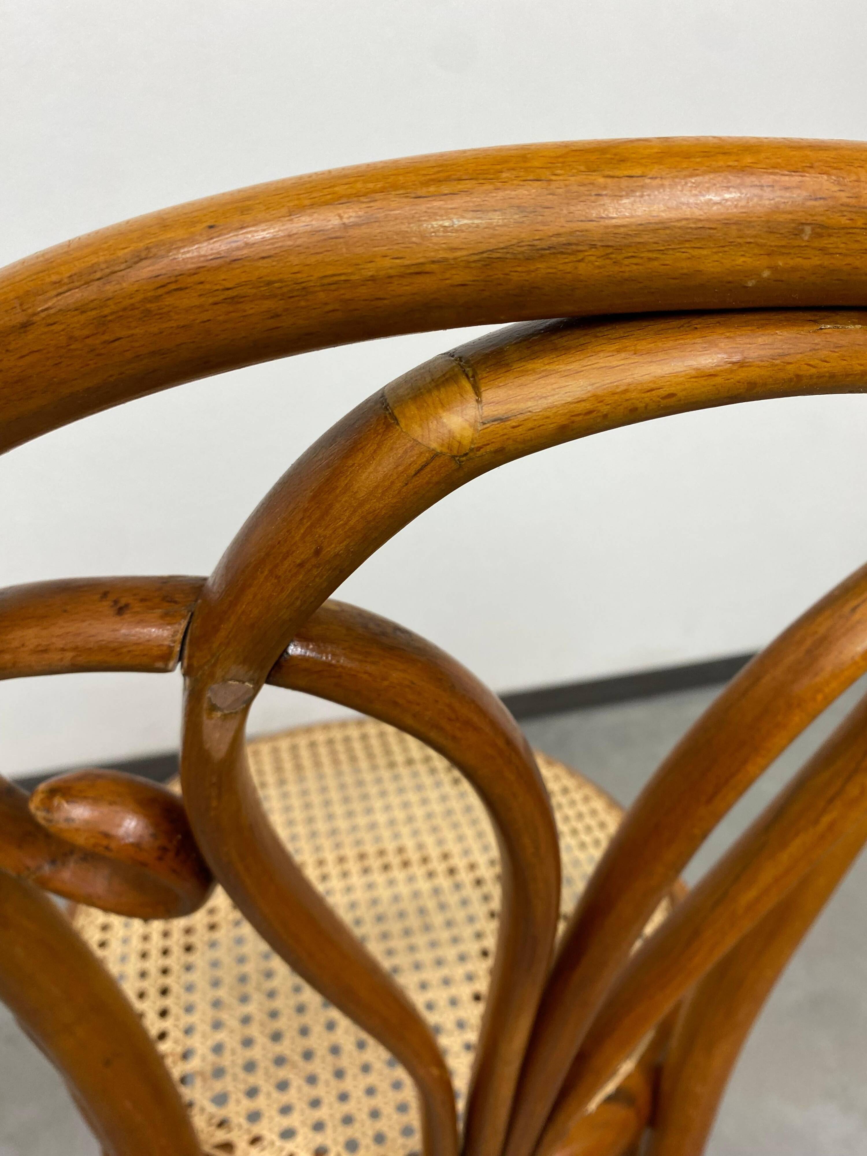 Curved wooden dining chair by Löbl Wieisskirchen