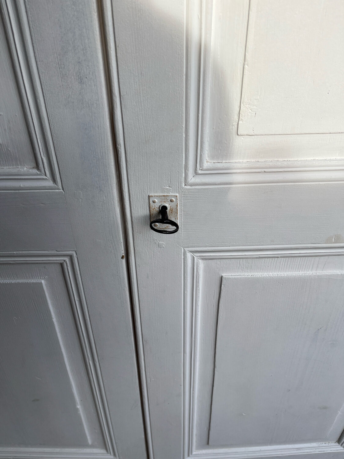 Armoire, penderie parisienne