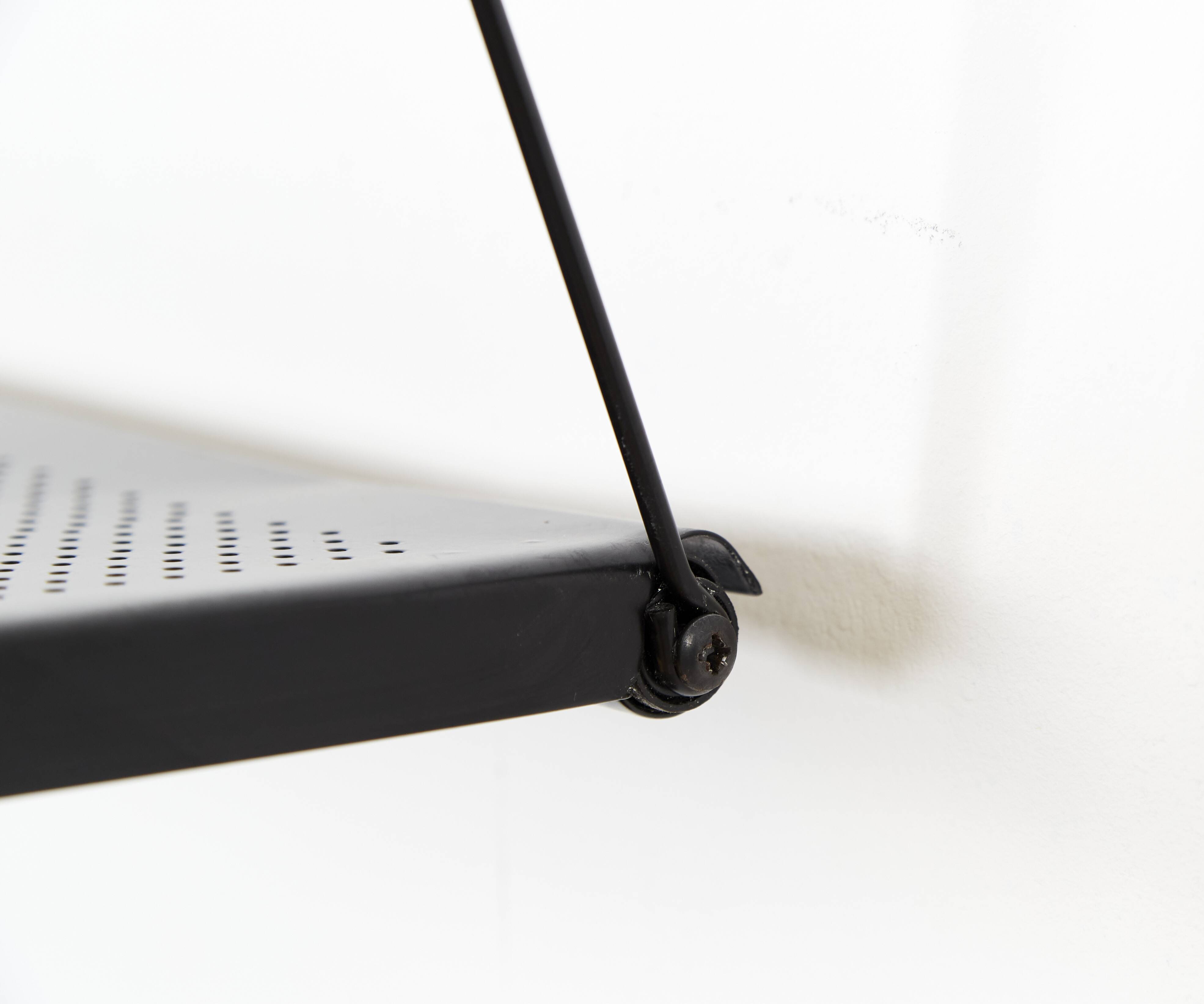 Etagère postmoderne dans le style de Philippe Starck