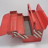 Metal tool box