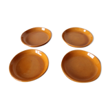 4 plates with old ravel dessert in terracotta