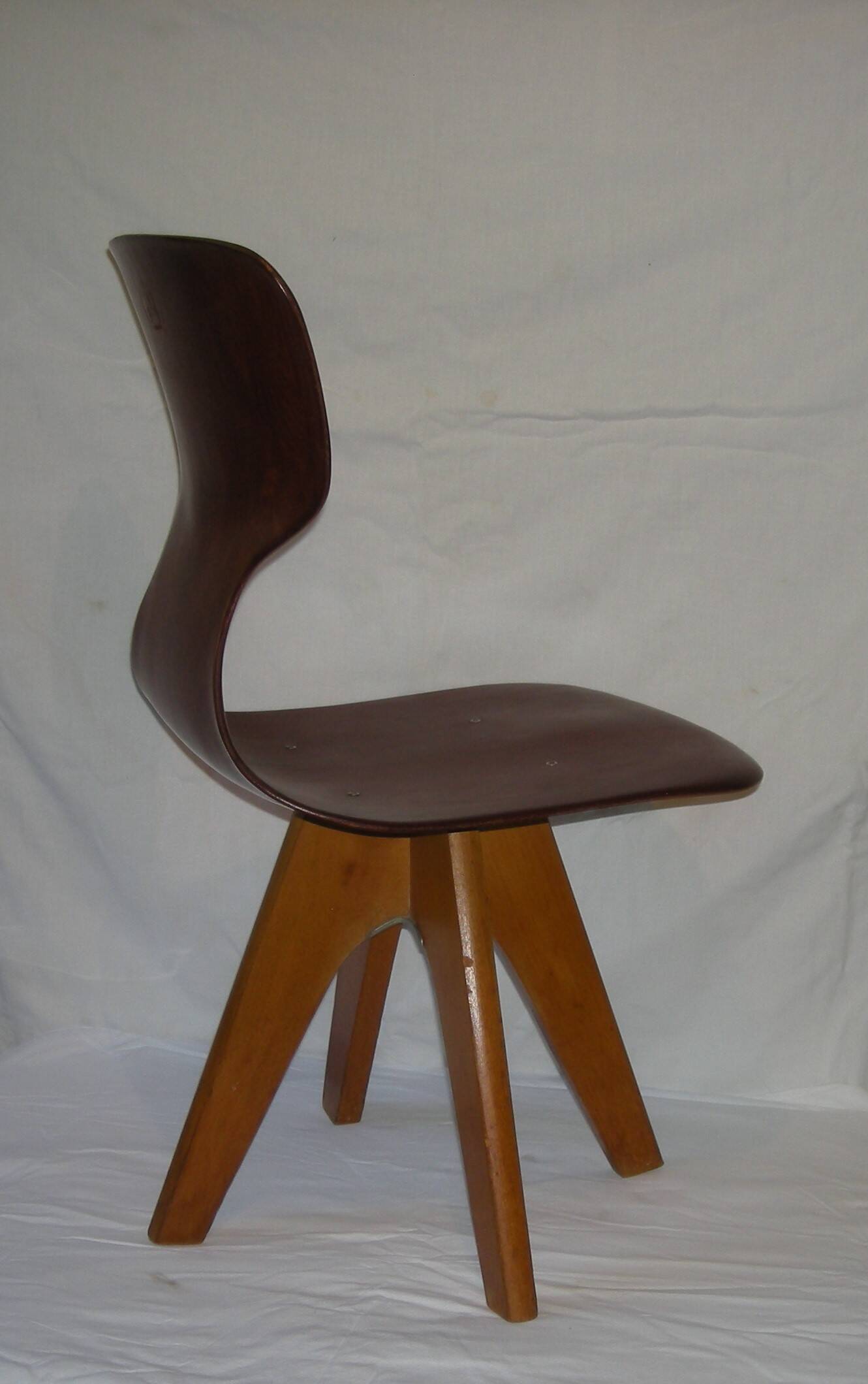 Pagholz Flötotto chair - children's chair from the 60s