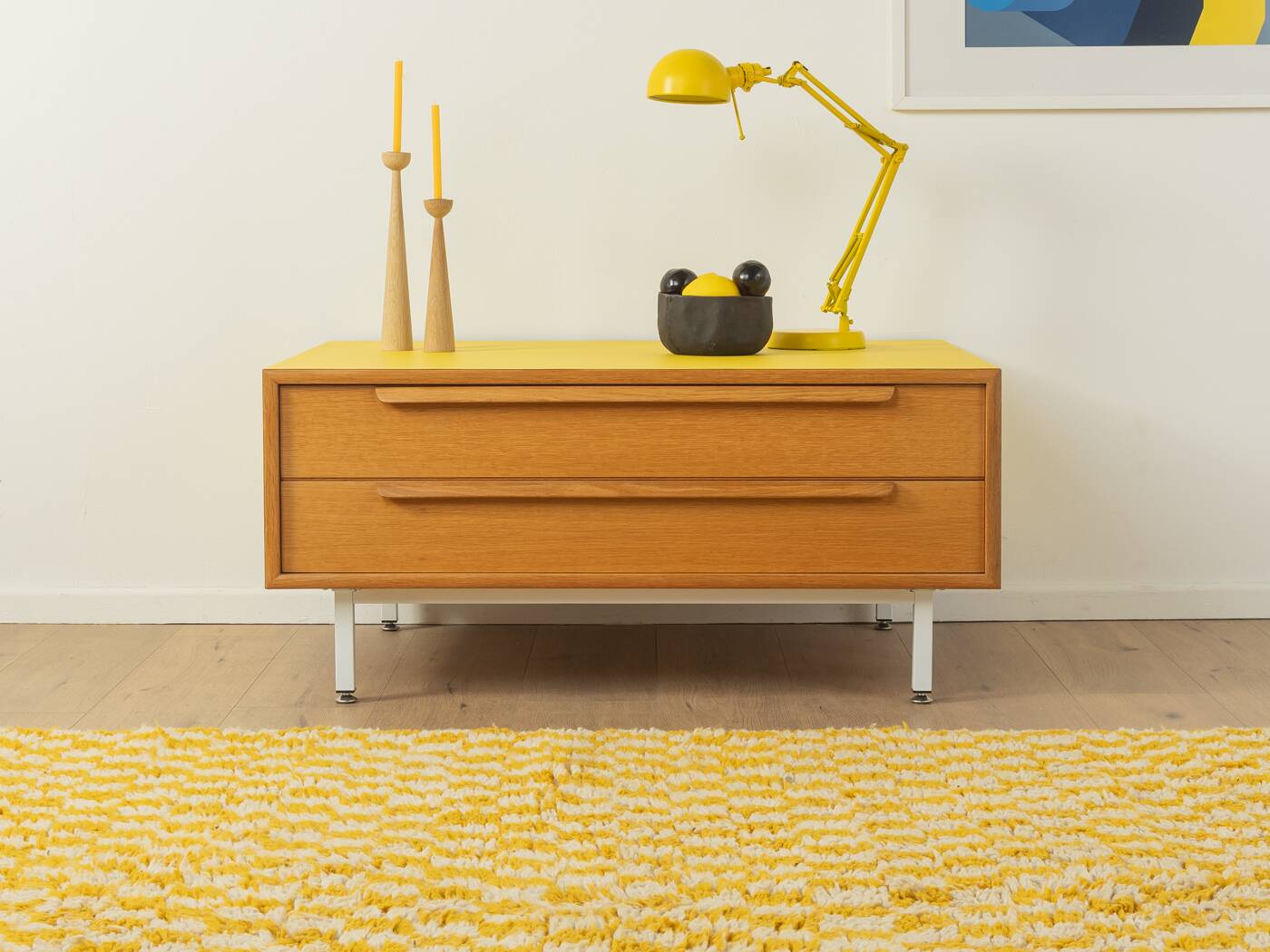 Commode en placage de chêne, années 1960