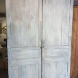 Pair of chestnut doors