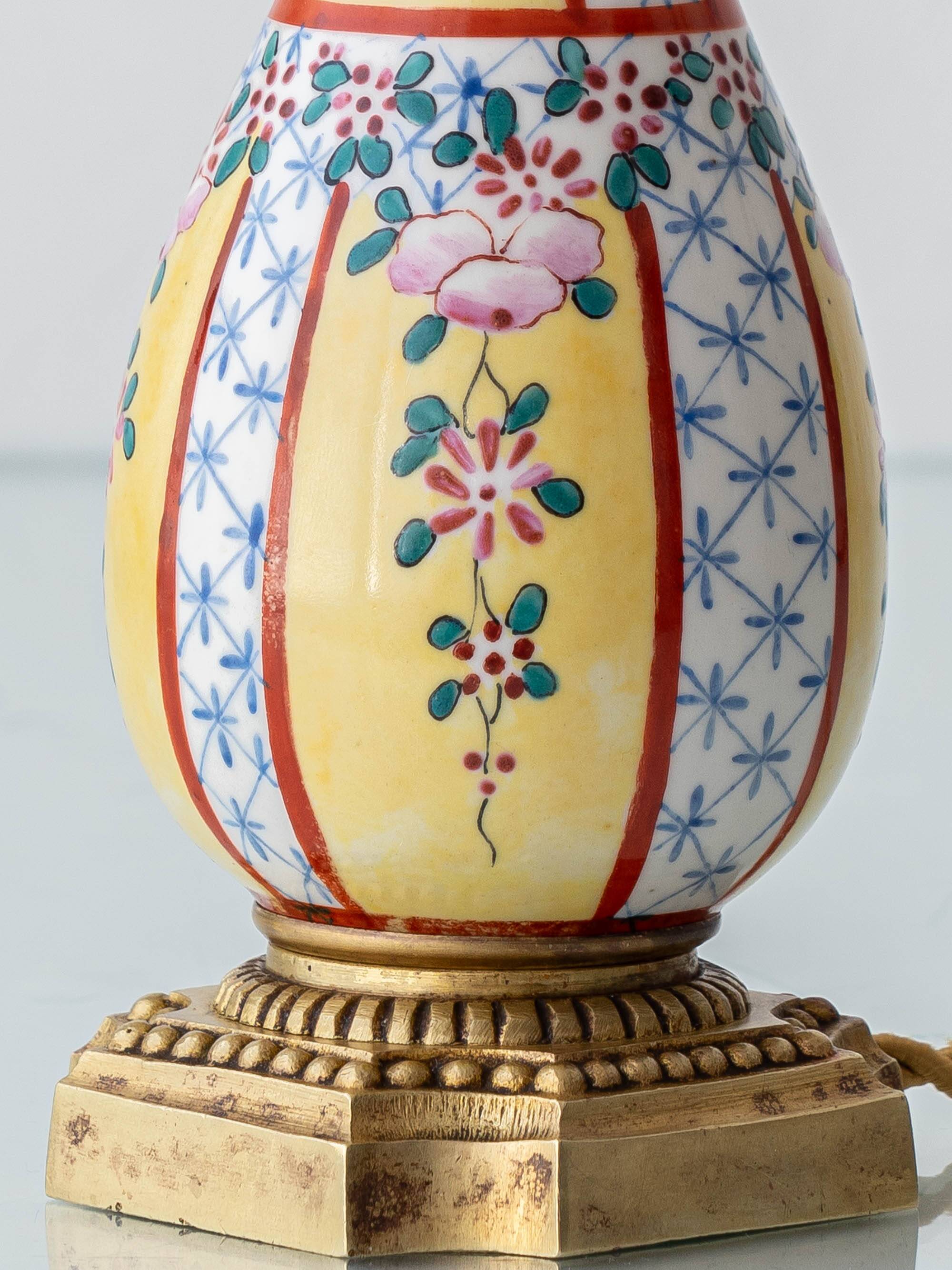 Hand-Painted Yellow Chinoiserie Porcelain Lamp, circa 1900
