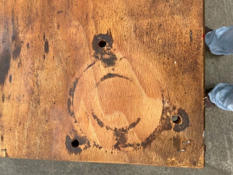 Establishment iron tray wood panel, as it stands