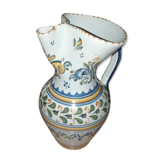 Talavera jug