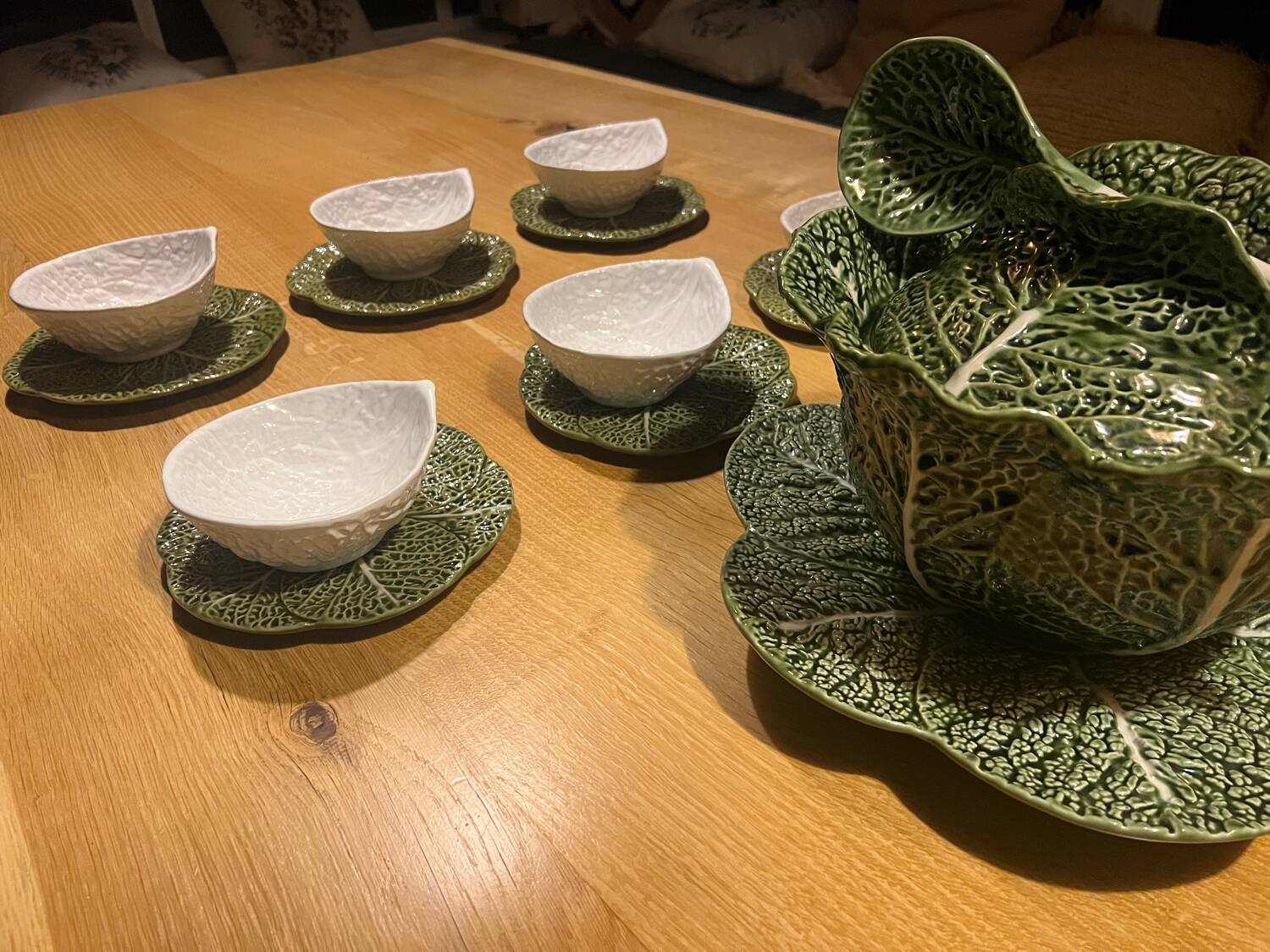 Choux en Barbotine set Soup, bowls and plates