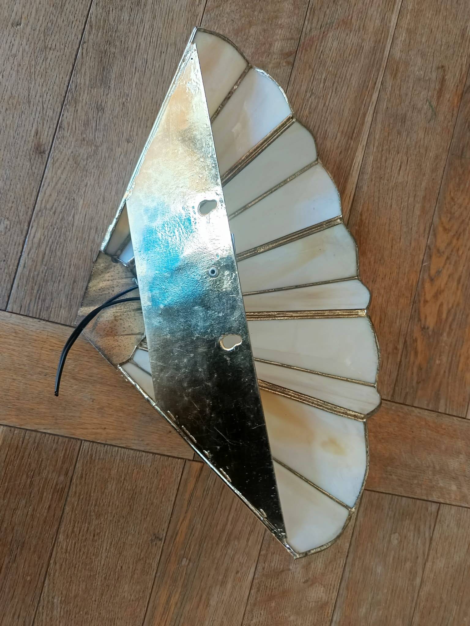 Art Deco fan-shaped wall light in glass paste