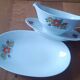 Sauceboat and dish in Bavarian porcelain by Bareuther from the year 1970.