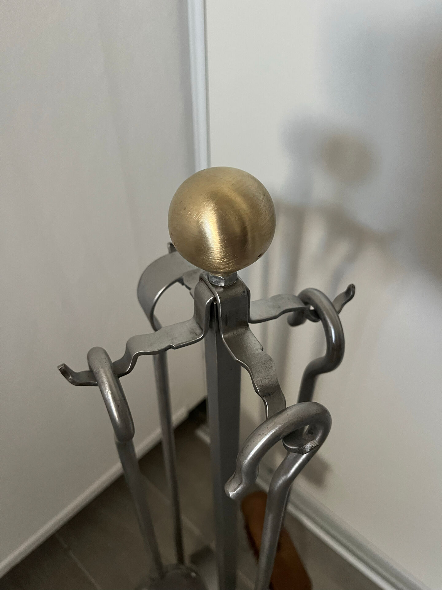 Serviteur de cheminée - contemporain
