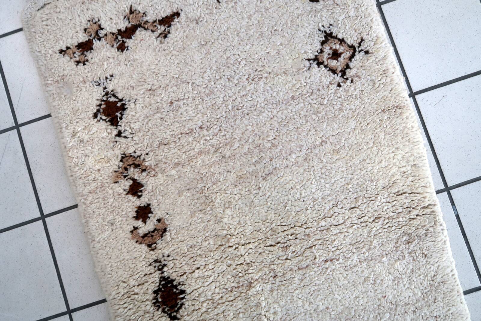 Tapis Vintage Berbère Marocain en Laine (69cm x 137cm), Années 1970