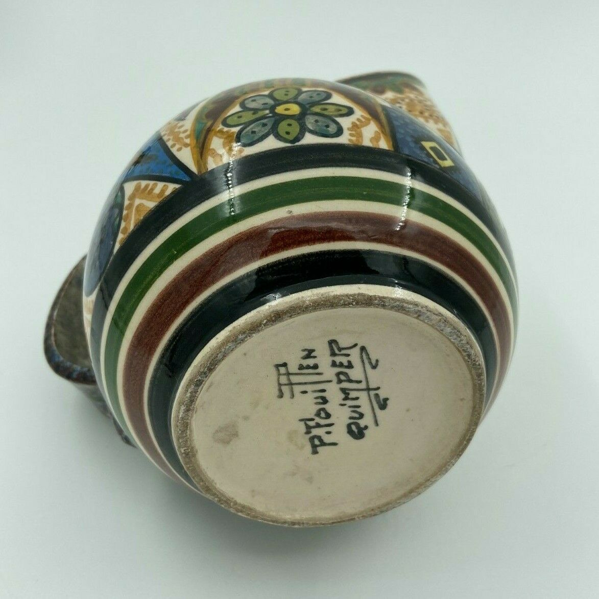 Pichet Paul Fouillen faience de Quimper decor geometrique signe