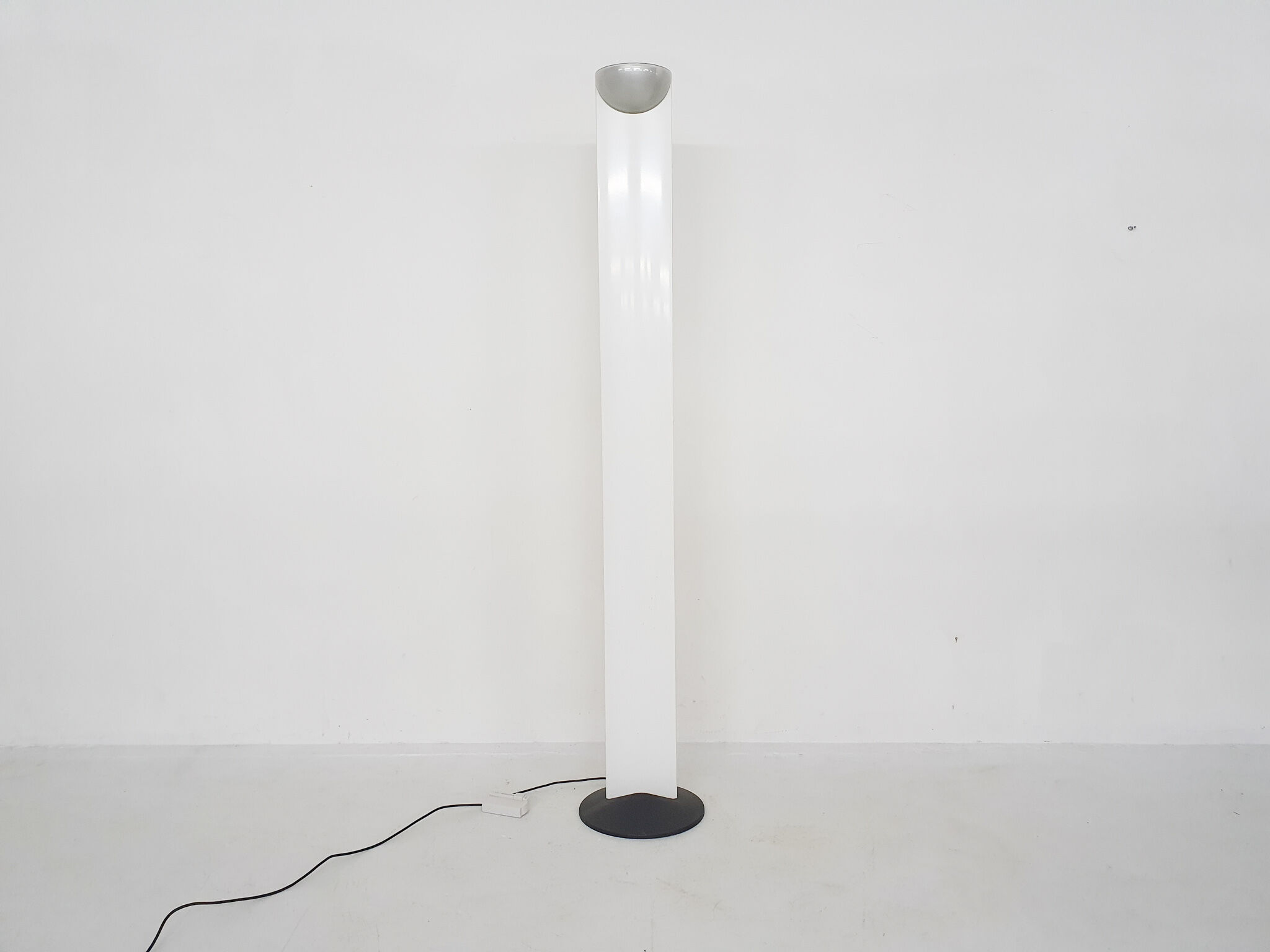 Gianfranco Frattini 'Adonis' for Luci Italia, halogen floor lamp, 1980's