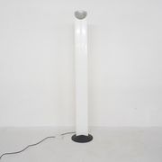 Lampadaire 'Adonis' de Gianfranco Frattini pour Luci Italie, années 1980