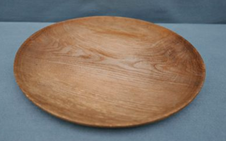 Crude wooden dish