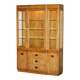 Vitrine militaire vintage Drexel Heritage avec éclairage et étagères en verre