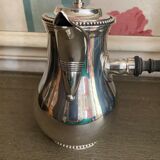 Pouring coffee maker