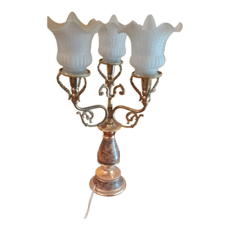 Table lamp with 3 tulipes