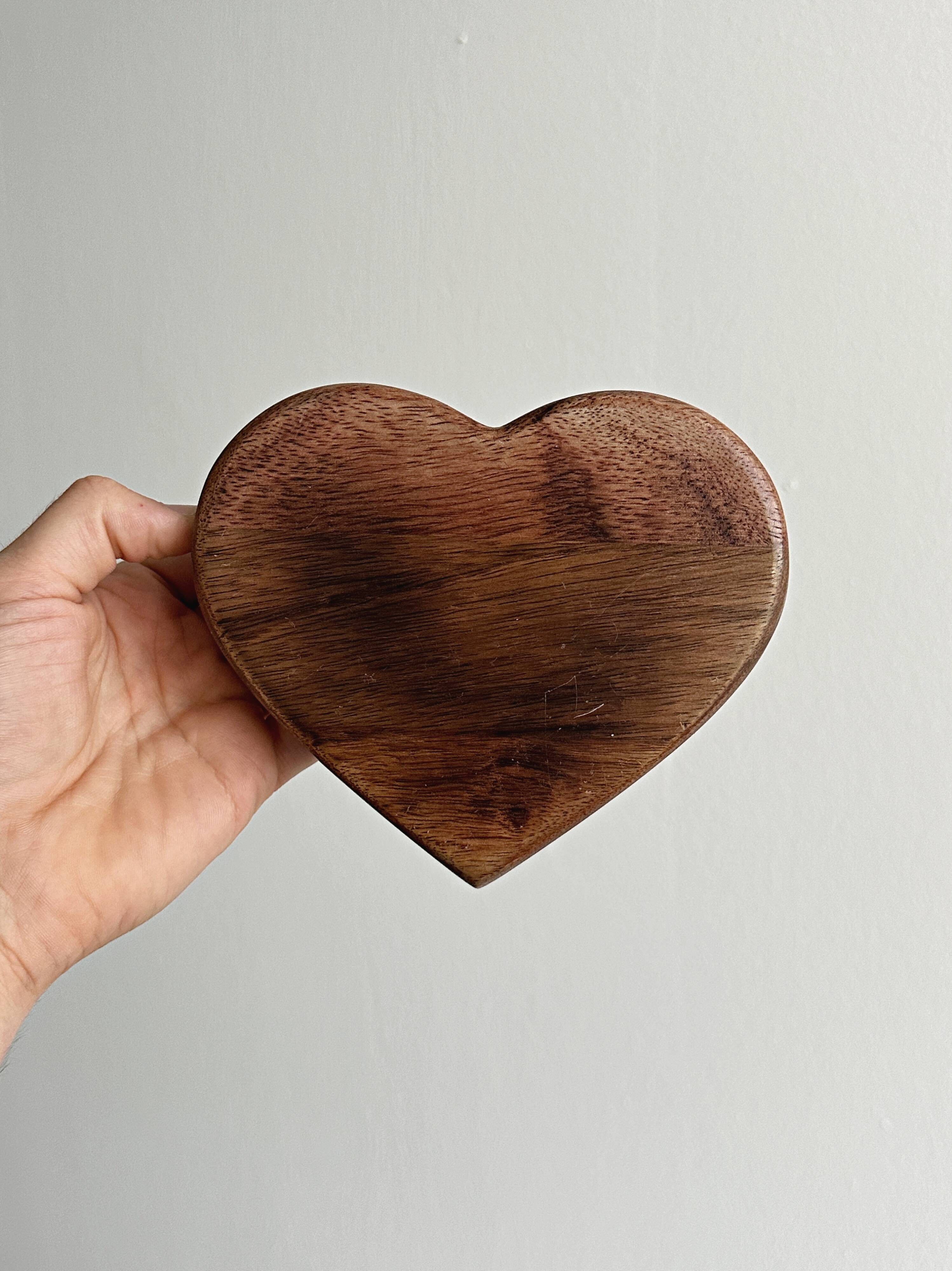 Set de 3 coupelles cœur en bois