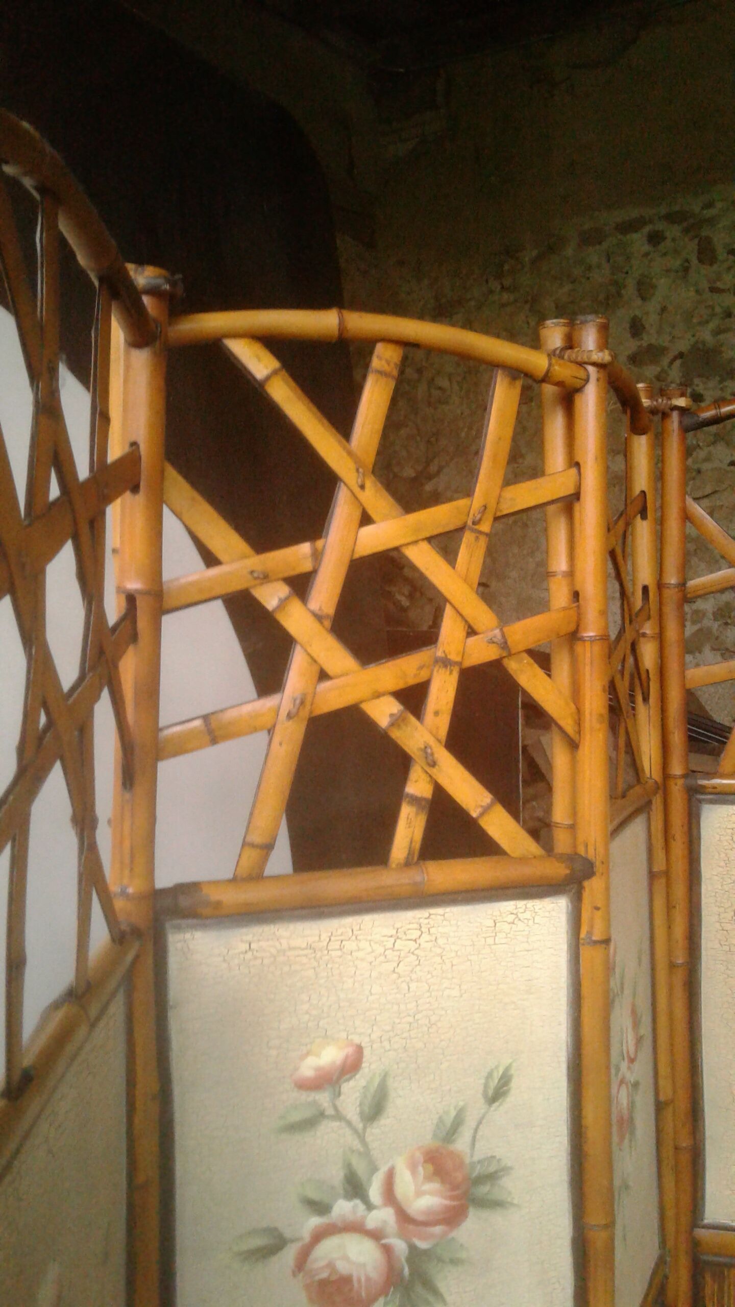 Screen six vental
