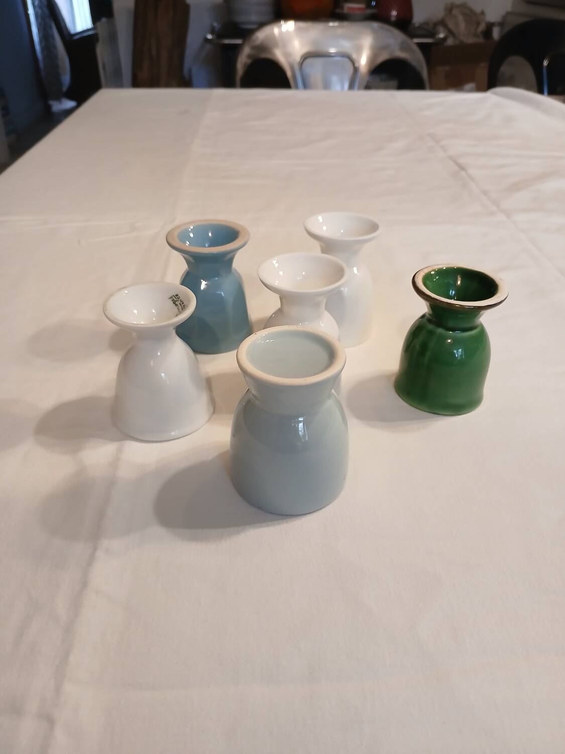 6 coquetiers anciens dépareillés