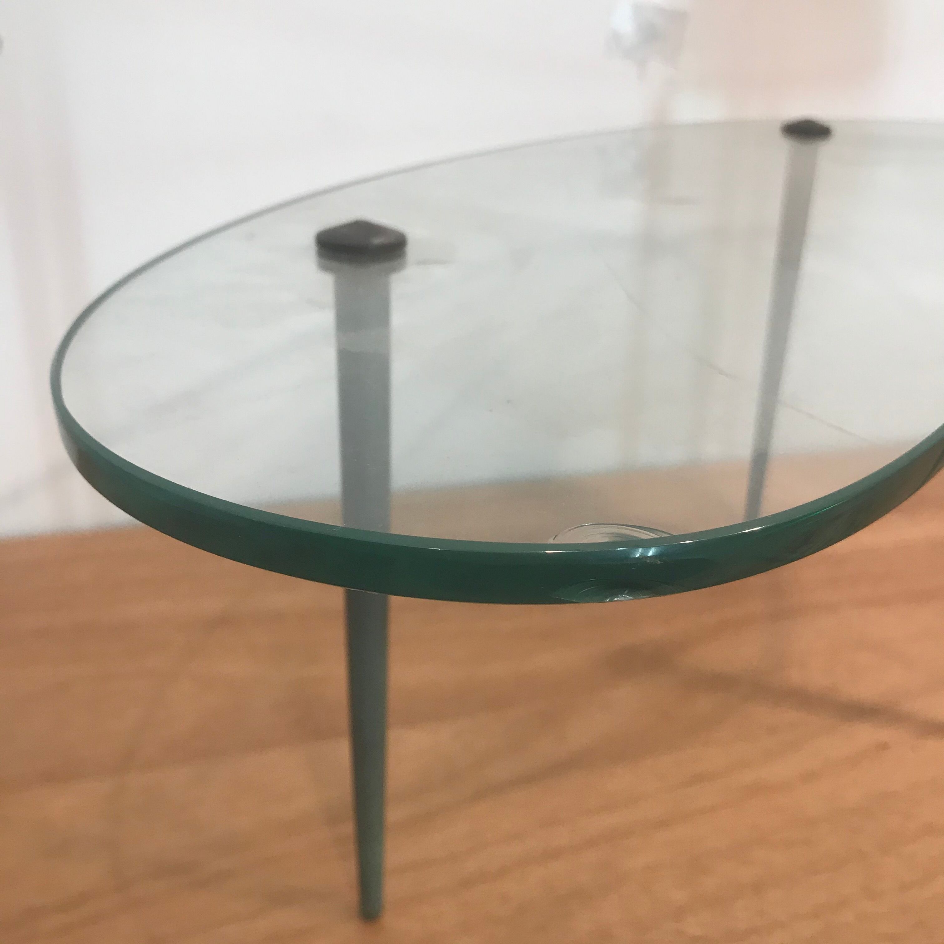 coffee table, extra, end of sofa ...
