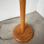 Lampadaire en orme motifs « fleurs », années 70