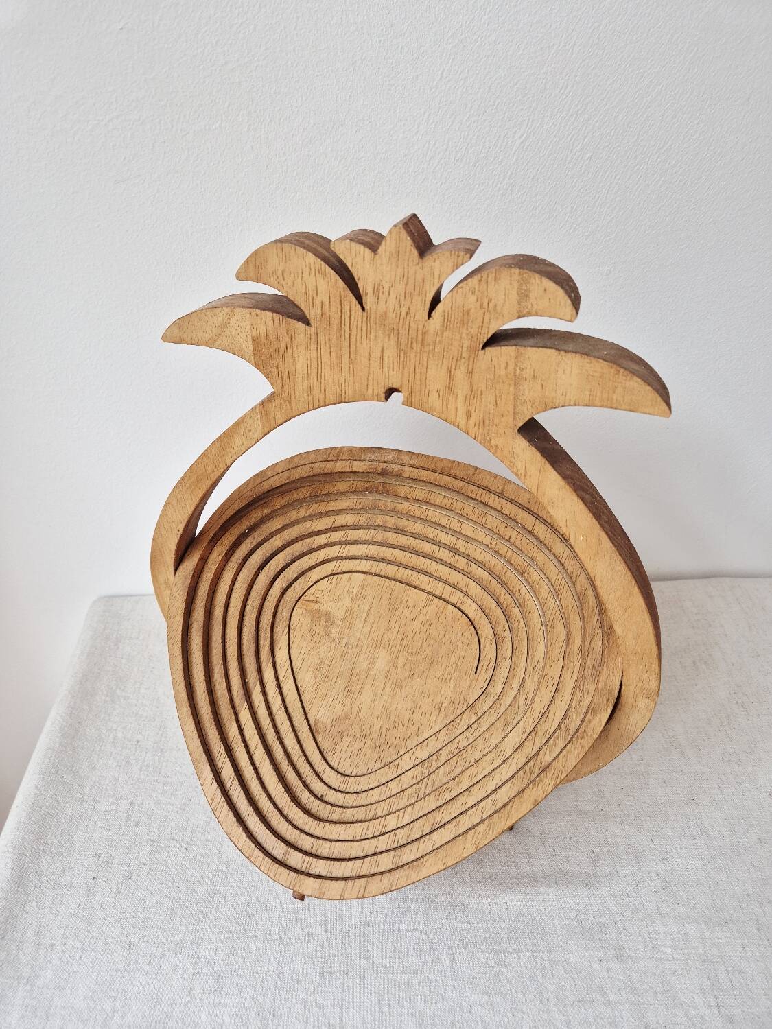 Wooden Fruit Basket "Pineapple" - Vintage