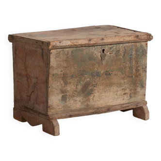 Ancien coffre en bois patiné vert (c.1900)