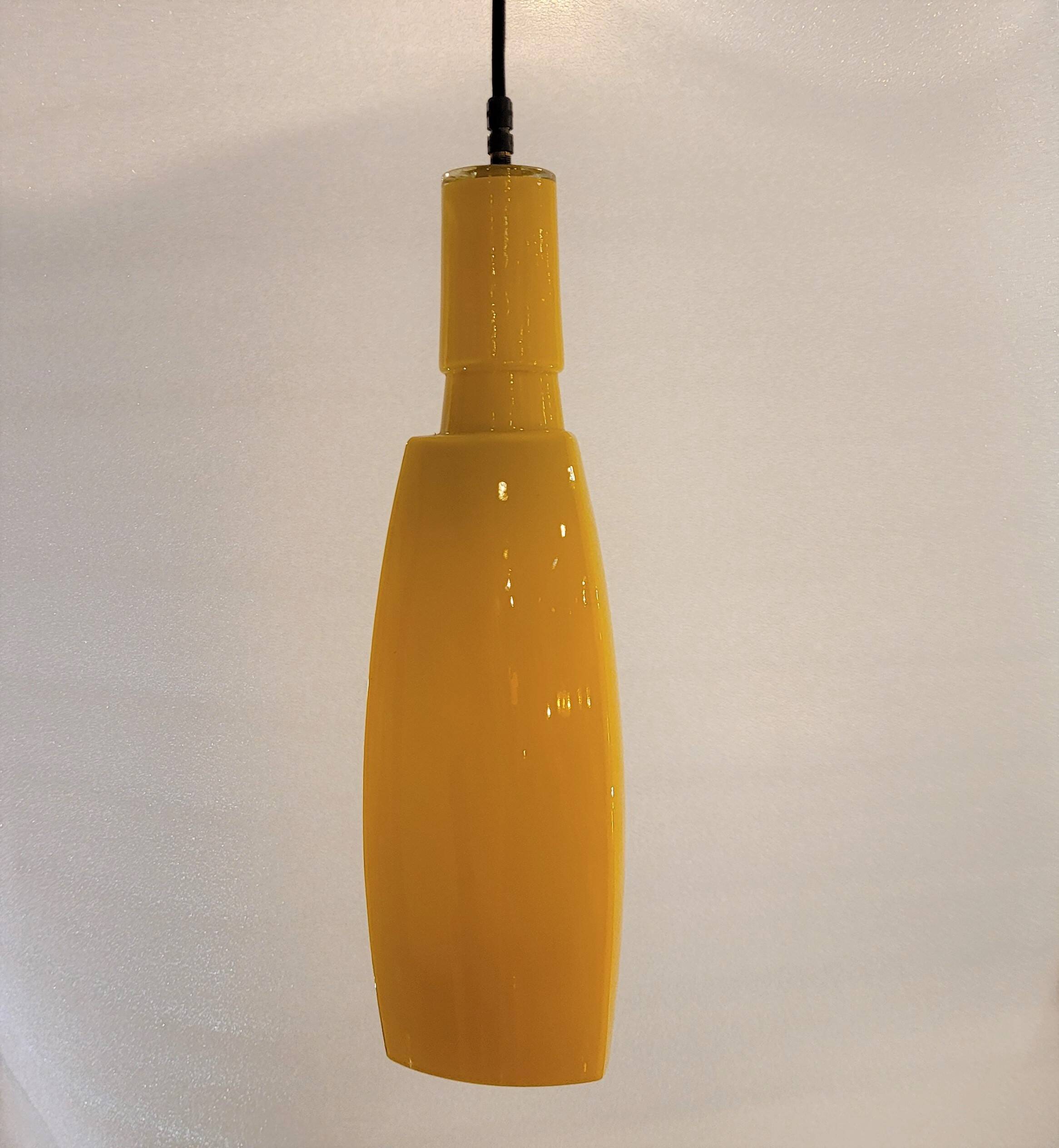 Lampara de techo Amarilla, Vetreria Vistosi, Murano crystal, 70's – Ital
