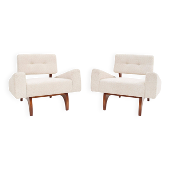 Pair of Italian Contemporary Walnut Armchairs with White Bouclé Upholstery