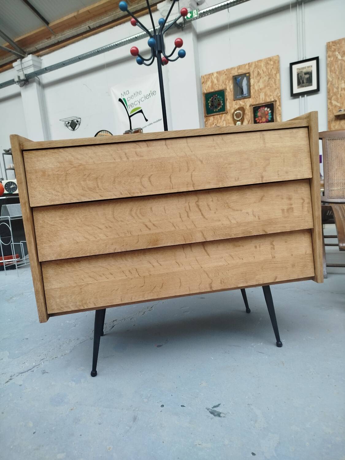 Vintage chest of drawers