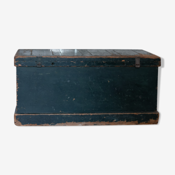 Green patina chest