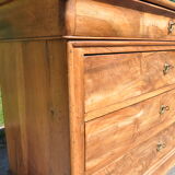 Old chest of drawers