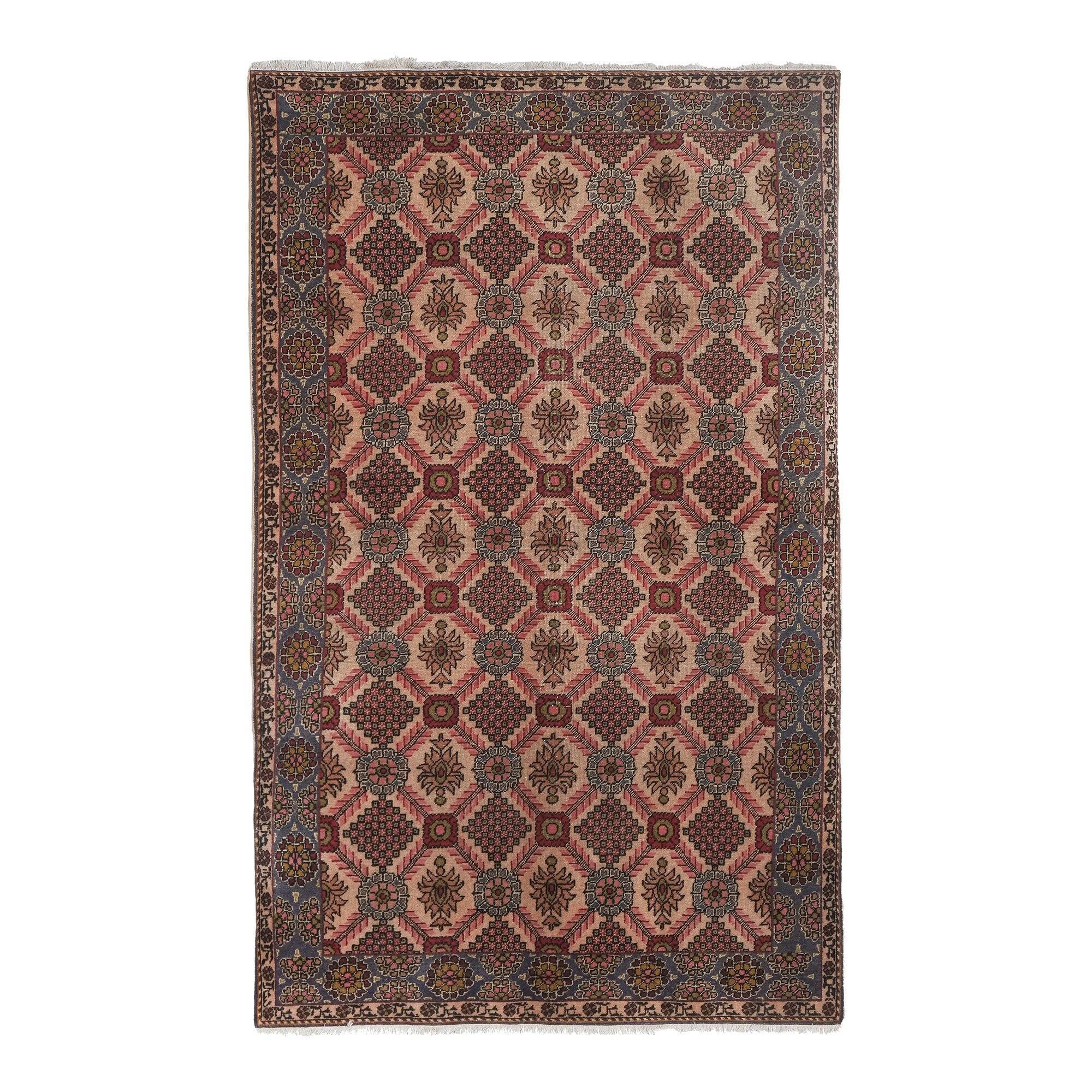 Vintage Turkish handmade rug 131x202 cm