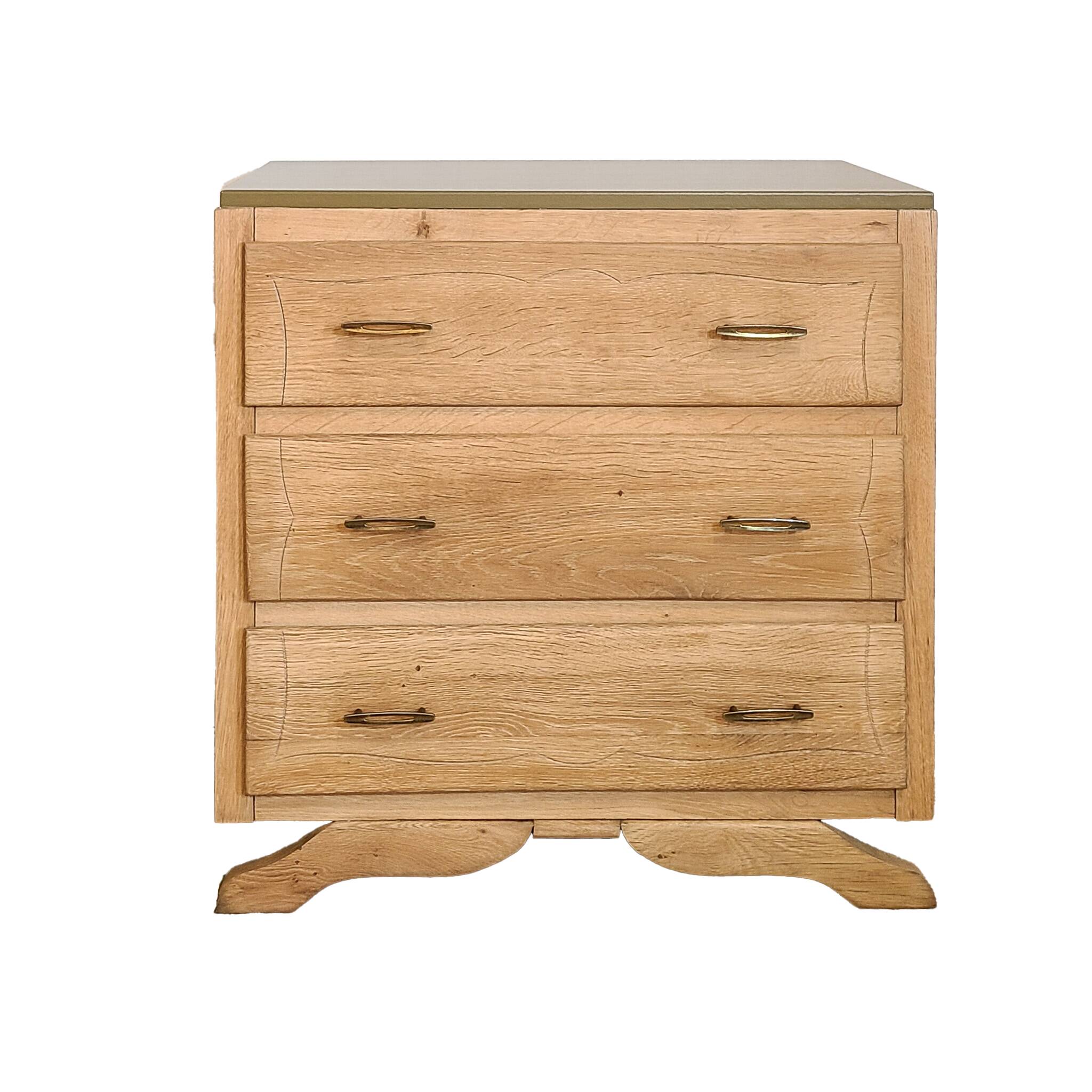 Moustache leg commode