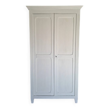Authentique armoire parisienne