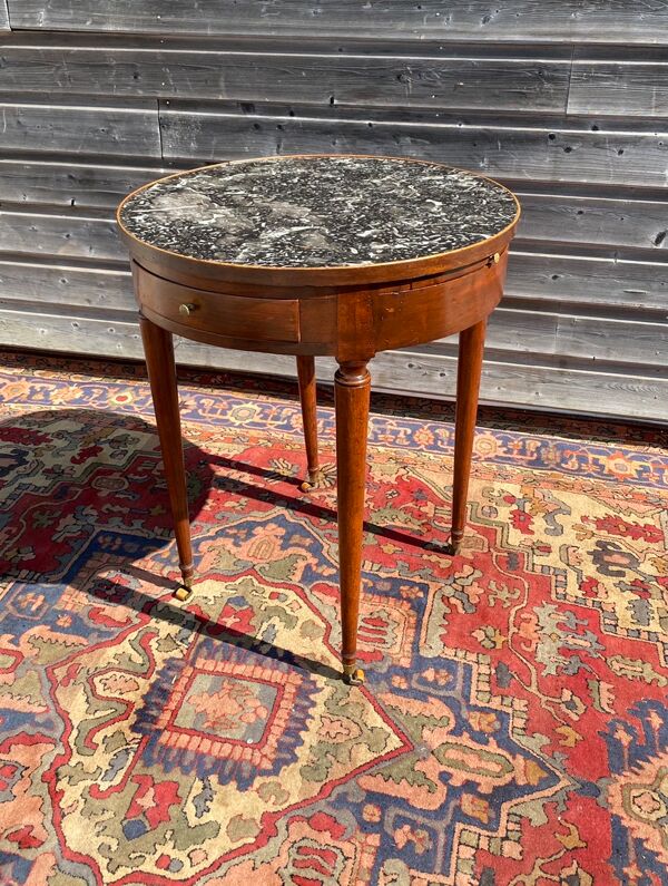 Table bouillotte en noyer d’époque directoire XVIII eme siècle