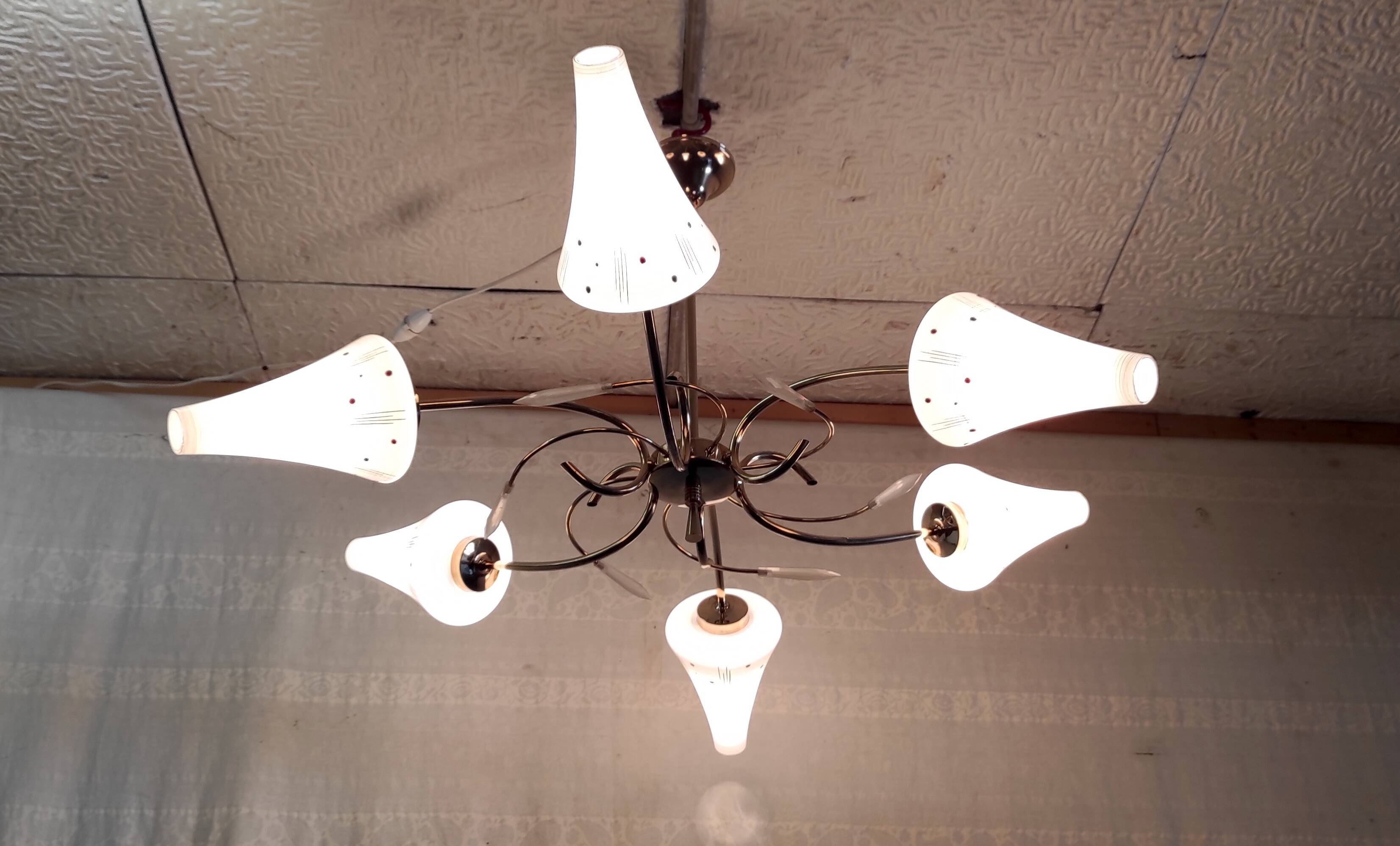 Lustre 6 feux moderniste en laiton doré - années 50/60